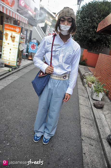 120805-7325 - Japanese street fashion in Harajuku, Tokyo (Spica, UNIQLO, Futatsukukuri, Keisuke Kanda)