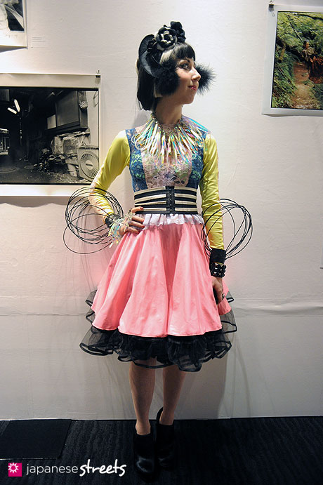 111020-0607: Misha of Fashion Tubuyaki at the Japan Fashion Week in Tokyo
