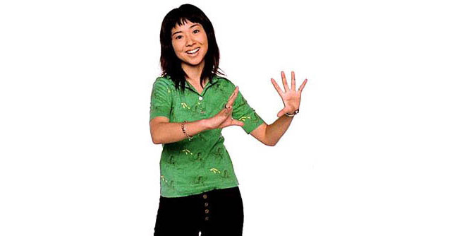 Momoko Kikuchi in Apple Commercial