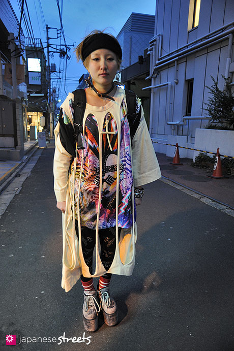 120407-9760: Japanese street fashion in Harajuku, Tokyo (Of HAIR, Monomania, BOY LONDON,  Buffalo X MOONSPOON SALOON, KINSELLA, Nozomi Ishiguro)